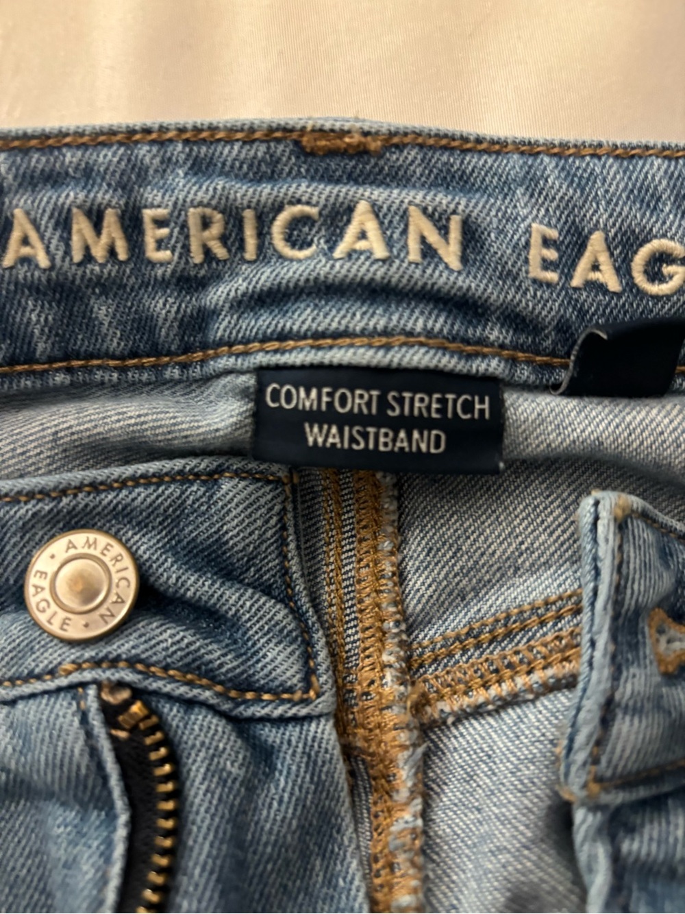 American Eagle Outfitters Light Blue Denim Jeans
